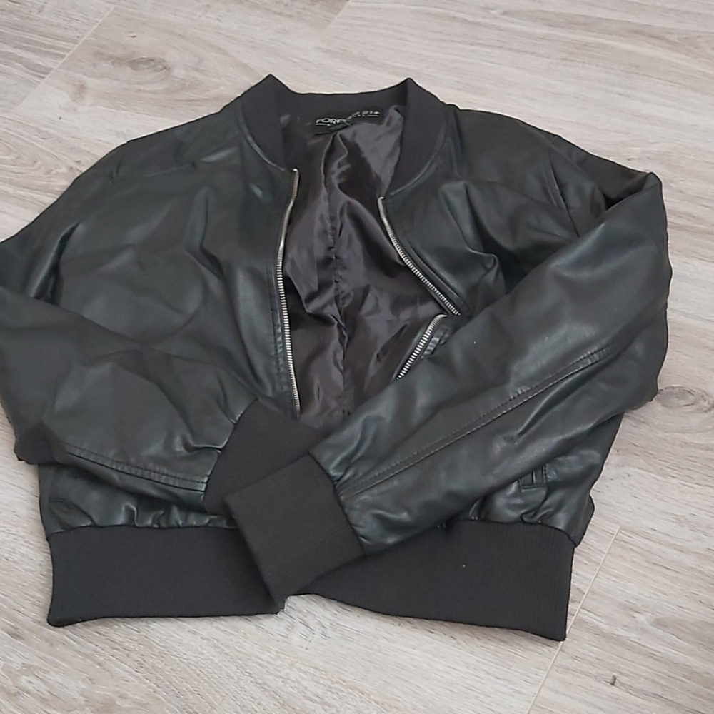 Forever 21 bomber jacket